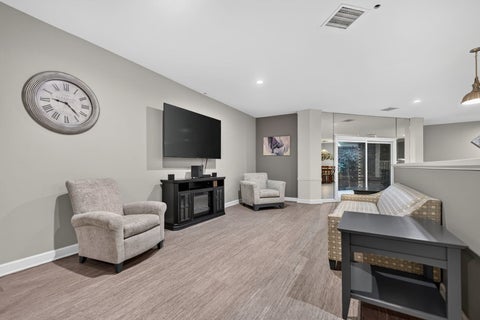 Tiny photo for 120 Lakeview Drive #208, Bloomingdale, IL 60108 (MLS # 12763663)