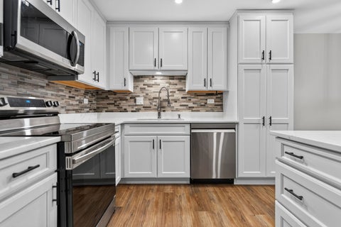 Tiny photo for 120 Lakeview Drive #208, Bloomingdale, IL 60108 (MLS # 12763663)