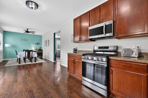 Tiny photo for 25234 Presidential Avenue, Plainfield, IL 60544 (MLS # 12616849)