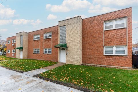 6151 W THORNDALE Avenue 2B Chicago IL 60646