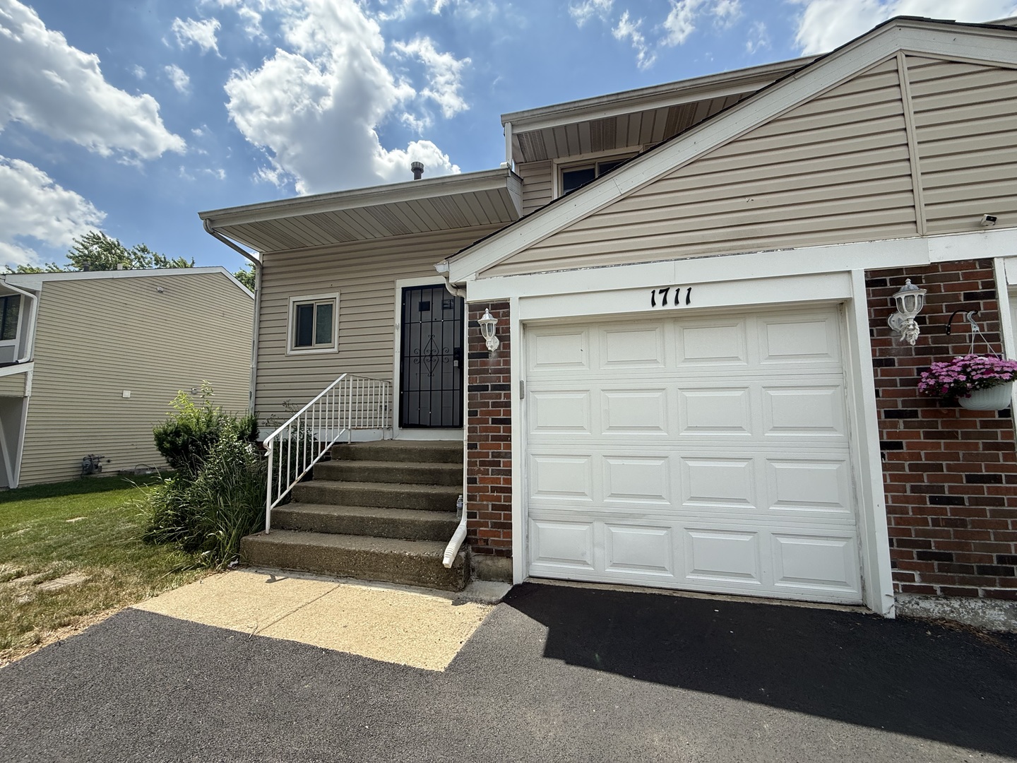 1711 Bell Drive