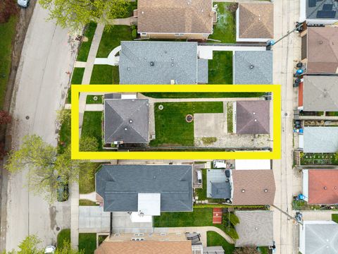 Tiny photo for 6767 W Talcott Avenue, Chicago, IL 60656 (MLS # 12648309)