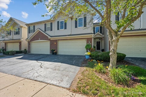 Tiny photo for 2304 Sandy Creek Drive #2394, Algonquin, IL 60102 (MLS # 12754797)