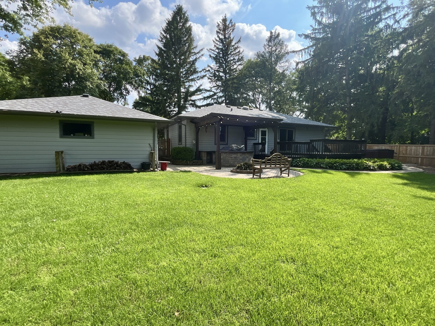 35W764 W Highland Avenue