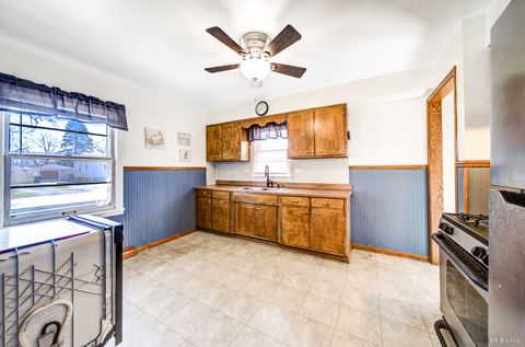 Tiny photo for 14928 Keeler Avenue, Midlothian, IL 60445 (MLS # 12610588)