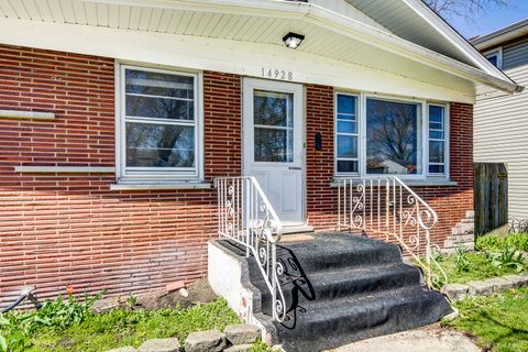 Tiny photo for 14928 Keeler Avenue, Midlothian, IL 60445 (MLS # 12610588)