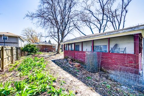 Tiny photo for 14928 Keeler Avenue, Midlothian, IL 60445 (MLS # 12610588)