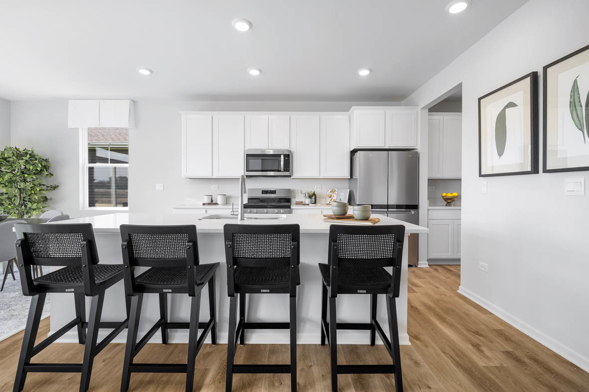 6211 Longford Lane