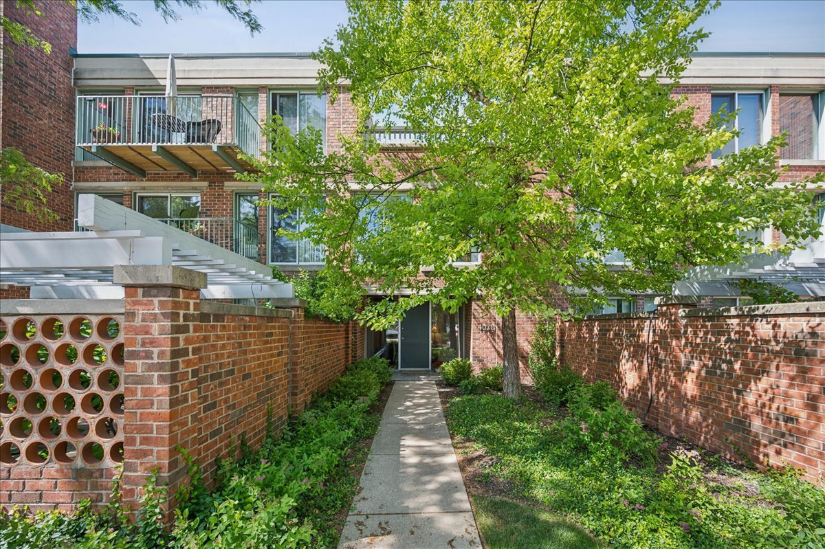 4020 Arbor Lane