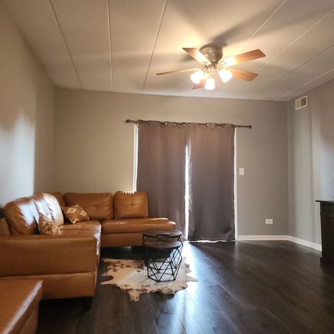 Tiny photo for 10624 S CENTRAL Avenue #1A, Chicago Ridge, IL 60415 (MLS # 12494321)