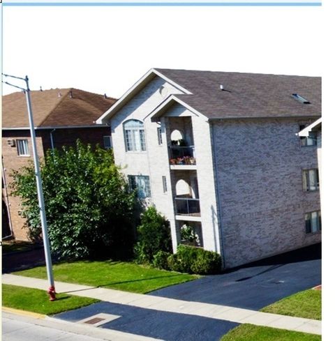 Photo of 10624 S CENTRAL Avenue #1A, Chicago Ridge, IL 60415 (MLS # 12494321) Photo of 10624 S CENTRAL Avenue #1A, Chicago Ridge, IL 60415 (MLS # 12494321)