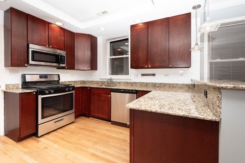 Tiny photo for 7074 N Wolcott Avenue #1, Chicago, IL 60626 (MLS # 12776790)