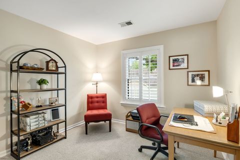 Tiny photo for 1050 Southbury Lane #C2, Wheeling, IL 60090 (MLS # 12433201)