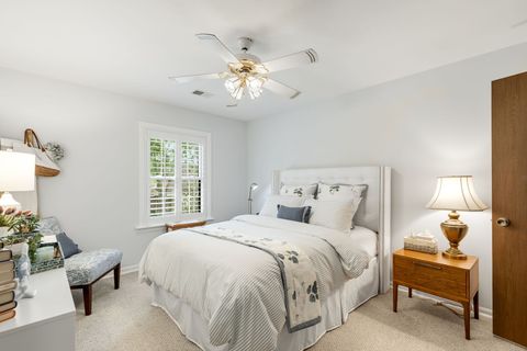 Tiny photo for 1050 Southbury Lane #C2, Wheeling, IL 60090 (MLS # 12433201)