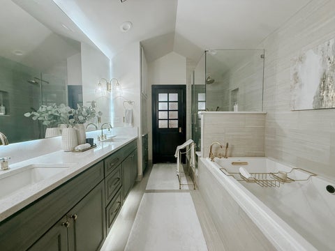 Tiny photo for 360 W Illinois Street #8A, Chicago, IL 60654 (MLS # 12762186)