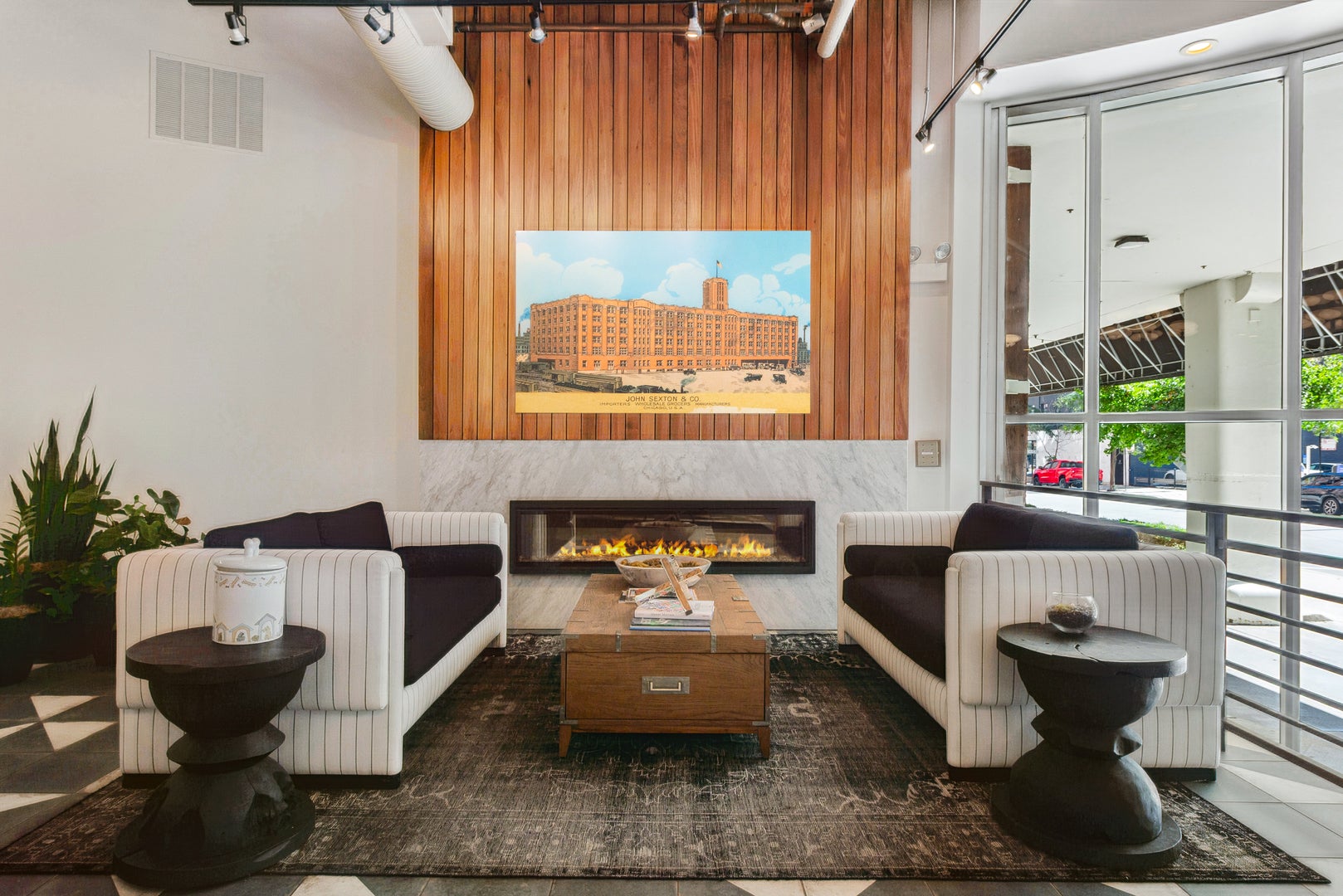 360 W Illinois Street 8A