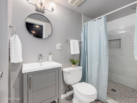 Tiny photo for 392 E Saint Charles Road, Elmhurst, IL 60126 (MLS # 12606330)