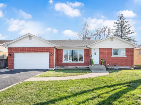 Photo of 392 E Saint Charles Road, Elmhurst, IL 60126 (MLS # 12606330)