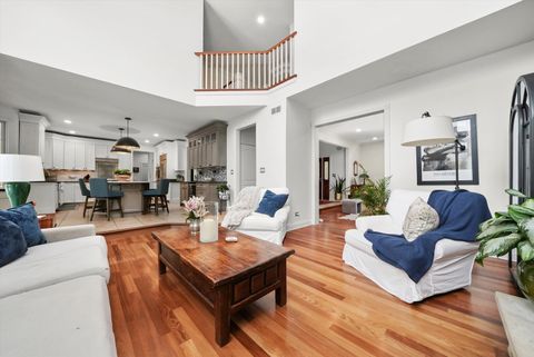 Tiny photo for 35080 N Oak Knoll Circle, Gurnee, IL 60031 (MLS # 12479583)