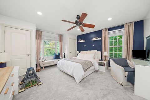 Tiny photo for 35080 N Oak Knoll Circle, Gurnee, IL 60031 (MLS # 12479583)