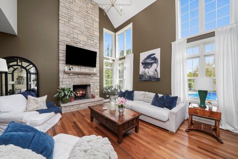 Tiny photo for 35080 N Oak Knoll Circle, Gurnee, IL 60031 (MLS # 12479583)