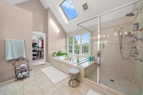 Tiny photo for 35080 N Oak Knoll Circle, Gurnee, IL 60031 (MLS # 12479583)