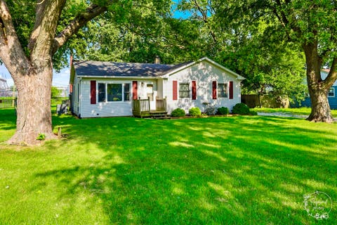Tiny photo for 650 Washington Avenue, Bourbonnais, IL 60914 (MLS # 12715458)
