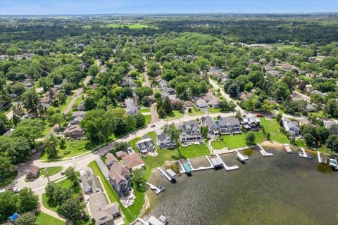 Tiny photo for 225 Edgewater Drive, Crystal Lake, IL 60014 (MLS # 12717109)