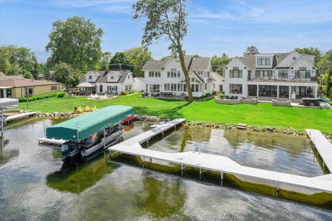 Tiny photo for 225 Edgewater Drive, Crystal Lake, IL 60014 (MLS # 12717109)