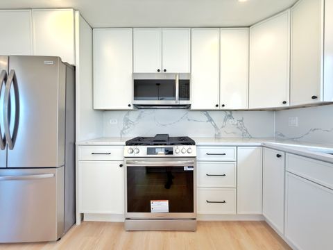 Tiny photo for 219 E Berkshire Avenue, Lombard, IL 60148 (MLS # 12606361)