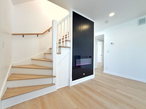 Tiny photo for 219 E Berkshire Avenue, Lombard, IL 60148 (MLS # 12606361)