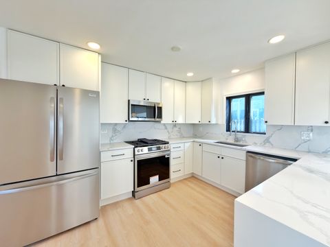 Tiny photo for 219 E Berkshire Avenue, Lombard, IL 60148 (MLS # 12606361)