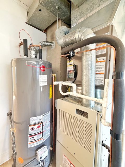 Tiny photo for 219 E Berkshire Avenue, Lombard, IL 60148 (MLS # 12606361)