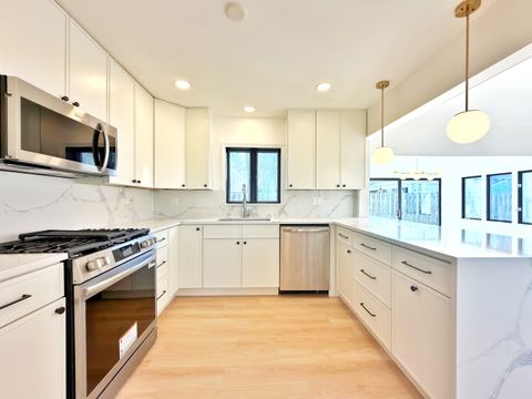 Tiny photo for 219 E Berkshire Avenue, Lombard, IL 60148 (MLS # 12606361)