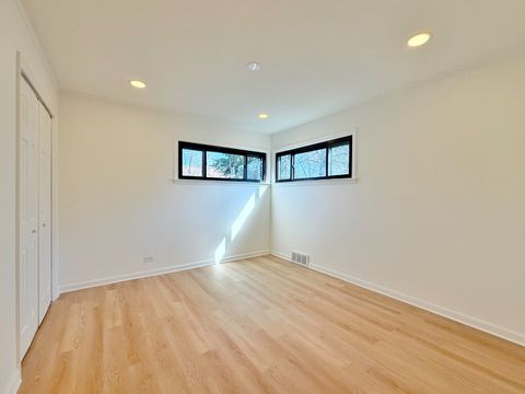 Tiny photo for 219 E Berkshire Avenue, Lombard, IL 60148 (MLS # 12606361)