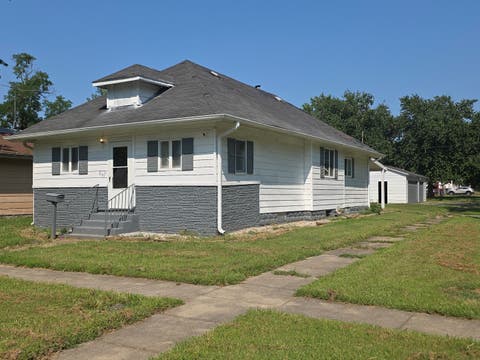 639 S Pine Street, Centralia, IL 62801 - #: 12720161