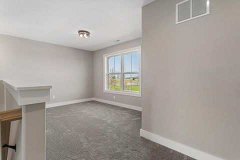 Tiny photo for 500 Prairie Meadows Drive, Heyworth, IL 61745 (MLS # 12497213)