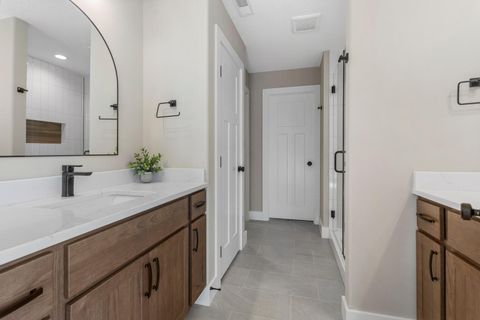 Tiny photo for 500 Prairie Meadows Drive, Heyworth, IL 61745 (MLS # 12497213)