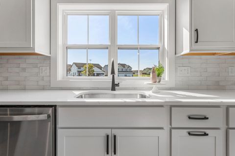 Tiny photo for 500 Prairie Meadows Drive, Heyworth, IL 61745 (MLS # 12497213)