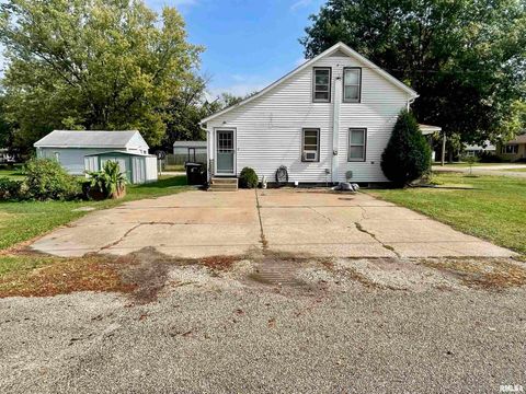 Tiny photo for 403 E CHESTNUT Street, Geneseo, IL 61254 (MLS # QC4268279)