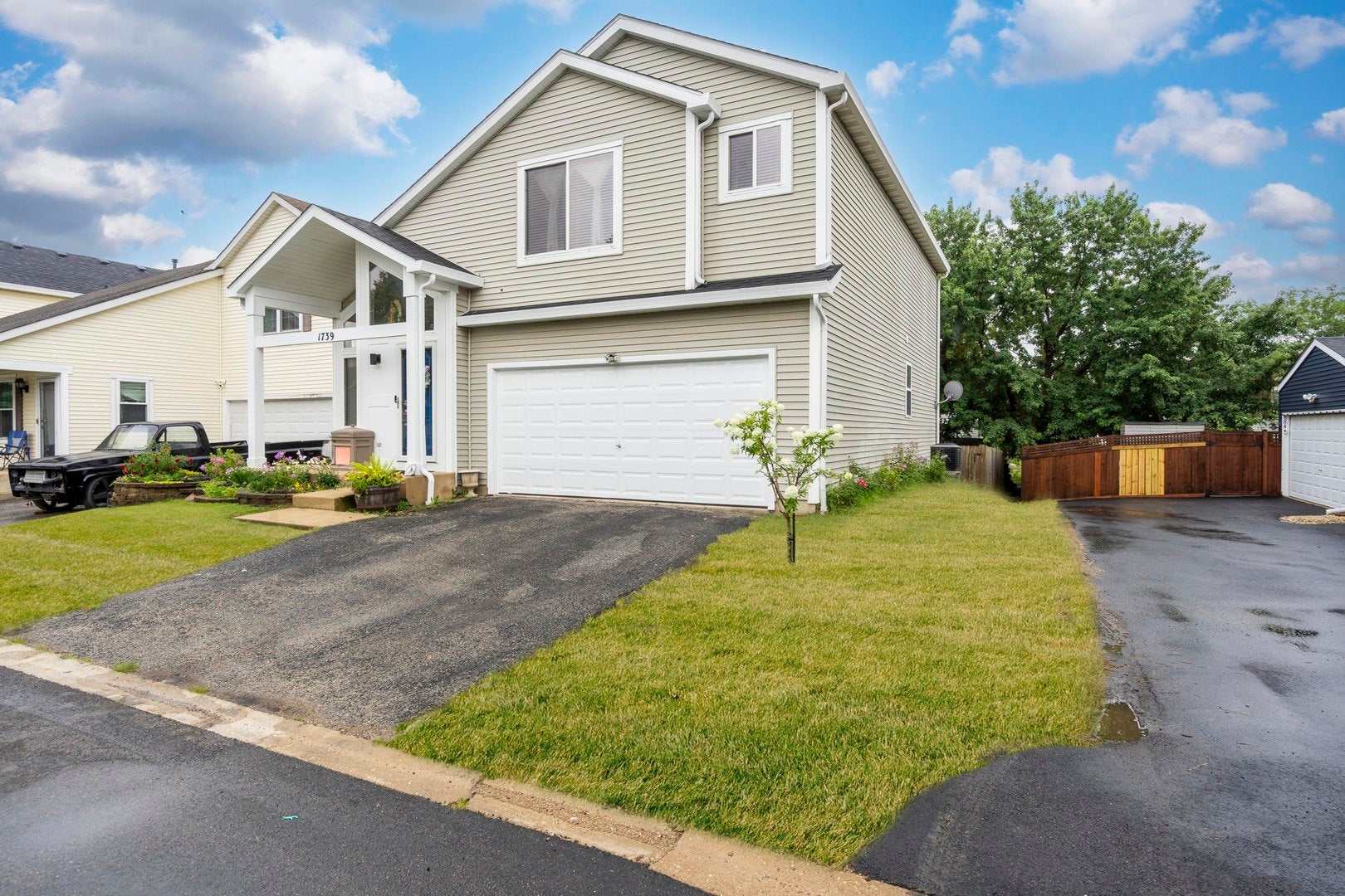 1739 Hickory Park Lane