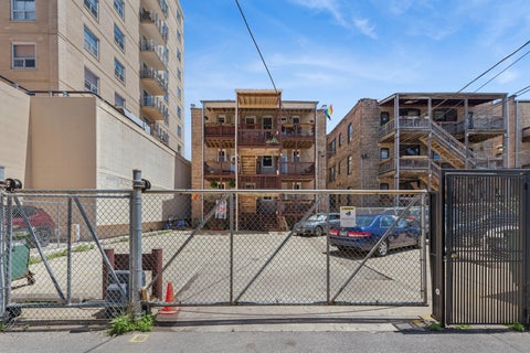Tiny photo for 4340 N Sheridan Road #2s, Chicago, IL 60613 (MLS # 12623690)