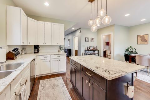 Tiny photo for 5013 W Dakin Street, Chicago, IL 60641 (MLS # 12487384)