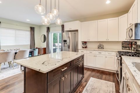 Tiny photo for 5013 W Dakin Street, Chicago, IL 60641 (MLS # 12487384)
