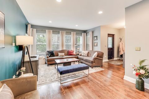 Tiny photo for 5013 W Dakin Street, Chicago, IL 60641 (MLS # 12487384)