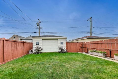 Tiny photo for 5013 W Dakin Street, Chicago, IL 60641 (MLS # 12487384)
