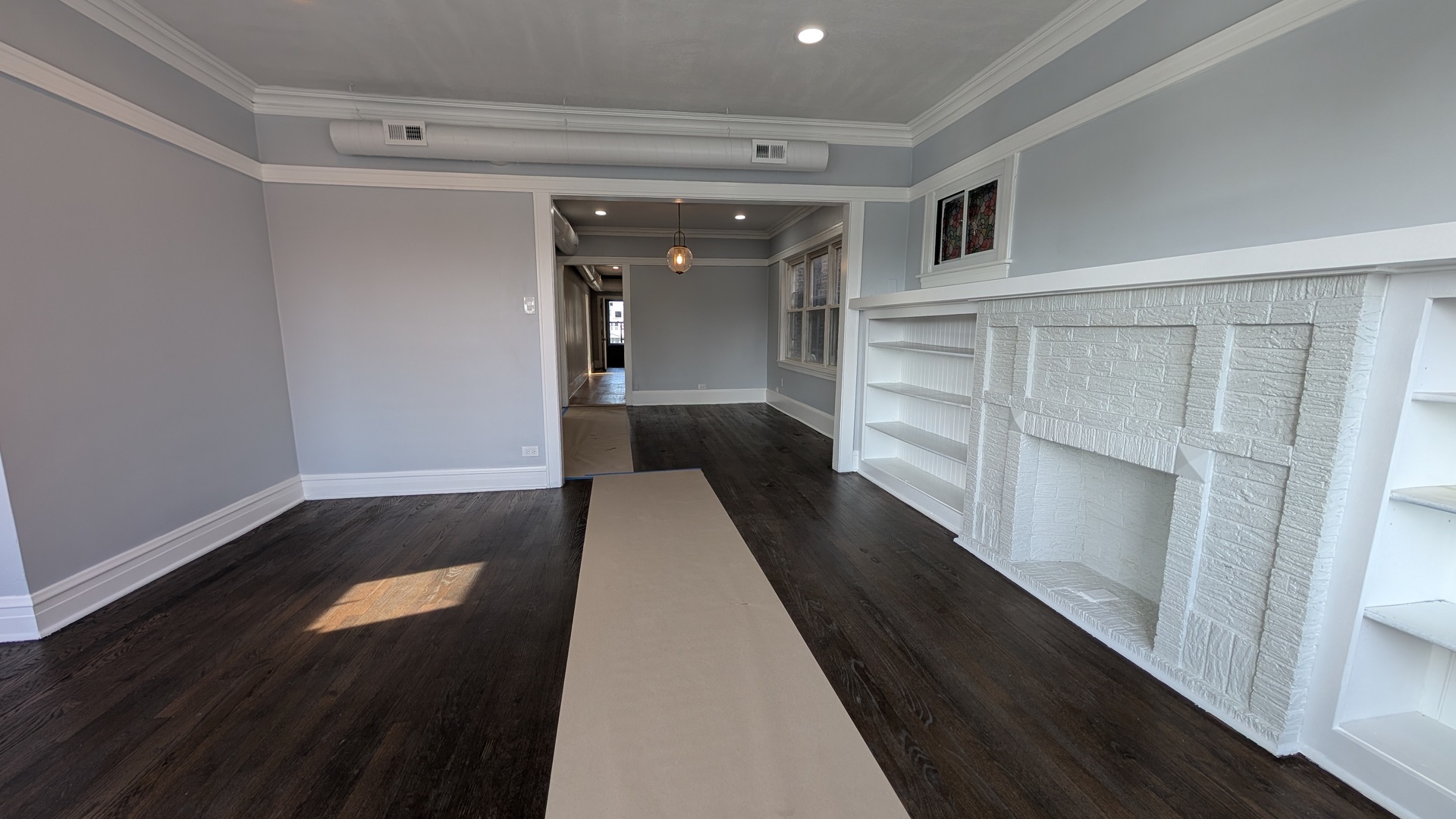 5028 W Lawrence Avenue