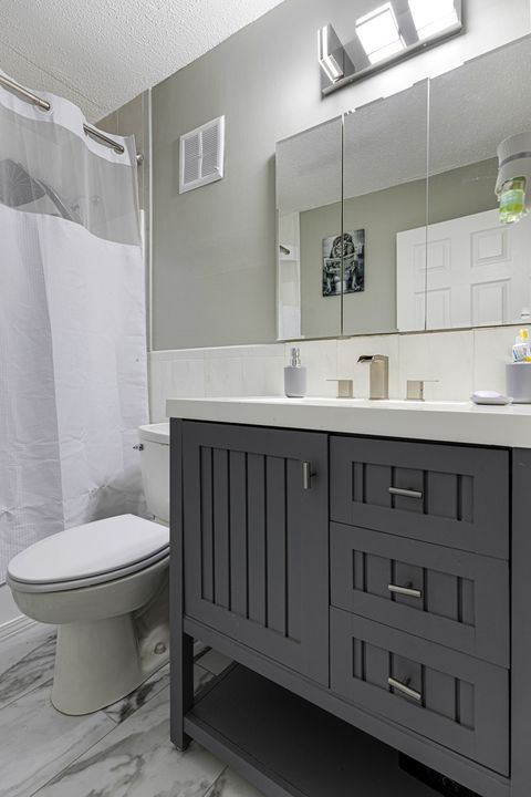 Tiny photo for 1043 S YORK Road #209, Bensenville, IL 60106 (MLS # 12607555)