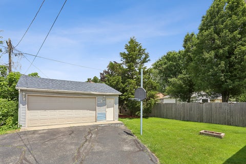 Tiny photo for 815 Oneida Street, Joliet, IL 60435 (MLS # 12694739)