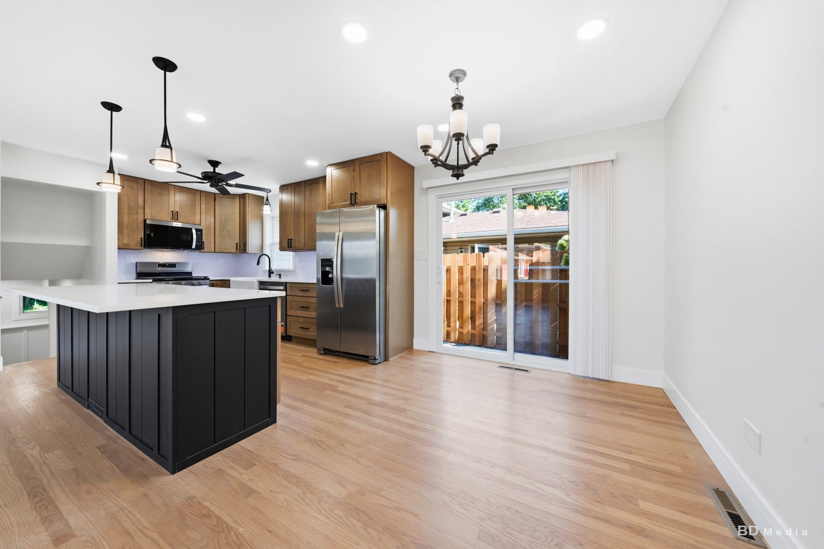 709 N Reef Road